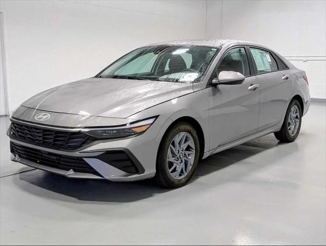 2025 Hyundai Elantra Hybrid Blue for sale in Greensburg, PA