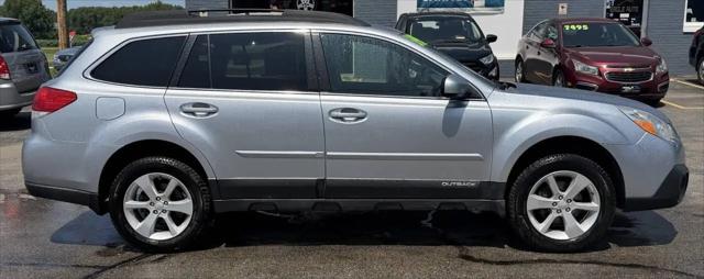 2013 Subaru Outback 2.5i Premium for sale in Green Bay, WI