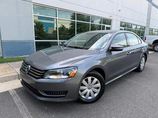 2013 Volkswagen Passat 2.5L S for sale in Chantilly, VA