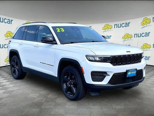 2023 Jeep Grand Cherokee Altitude 4x4 for sale in Tilton, NH