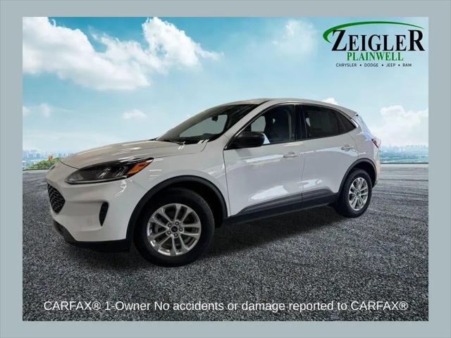 2022 Ford Escape SE Hybrid for sale in Plainwell, MI