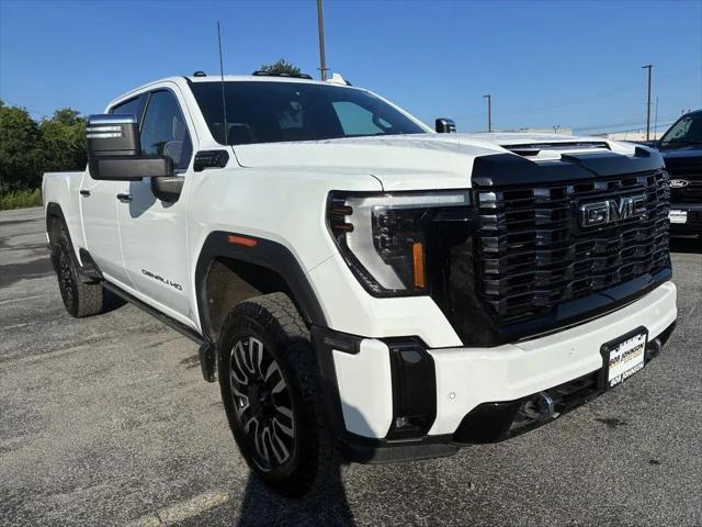 2025 GMC Sierra 2500HD Crew Cab, Standard Bed, Denali Ultimate, 4WD for sale in Rochester, NY