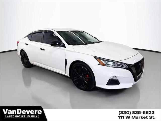 2019 Nissan Altima 2.5 SR for sale in Akron, OH