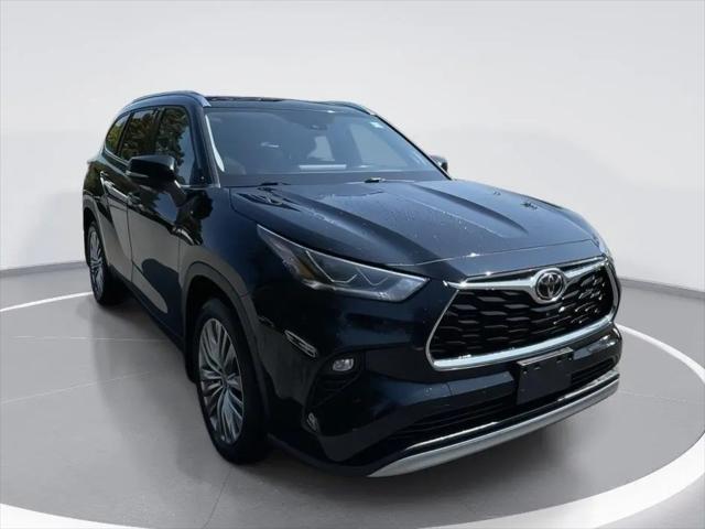 2021 Toyota Highlander Platinum for sale in Latham, NY