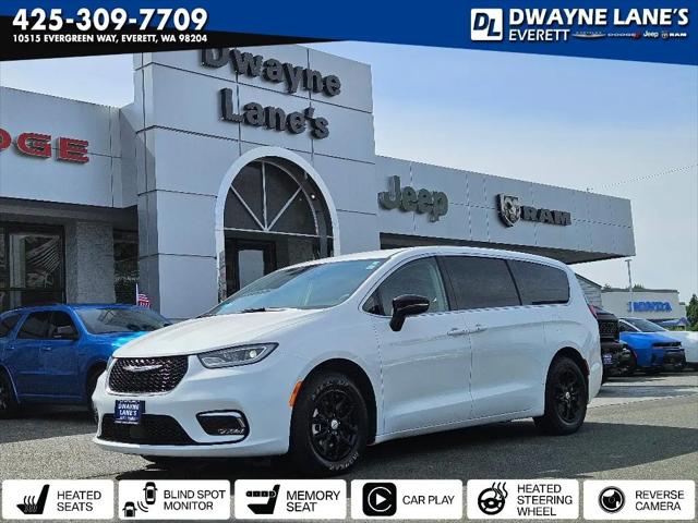 2024 Chrysler Pacifica Touring L for sale in Everett, WA