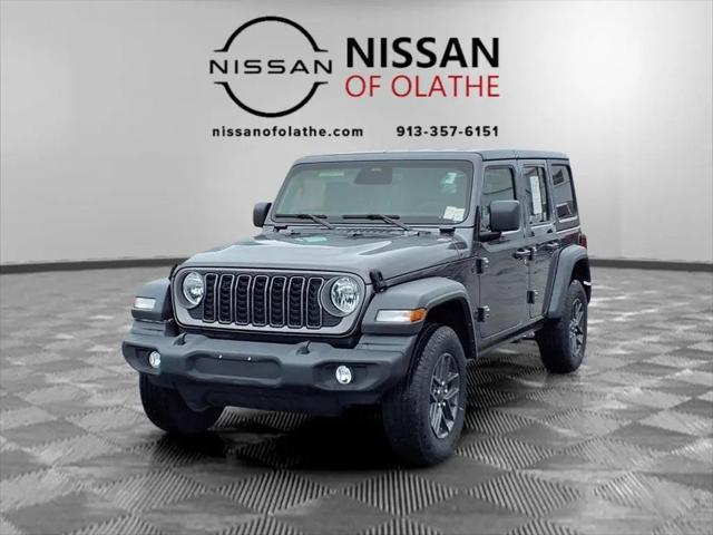 2025 Jeep Wrangler 4-Door Summit 4x4 for sale in Olathe, KS