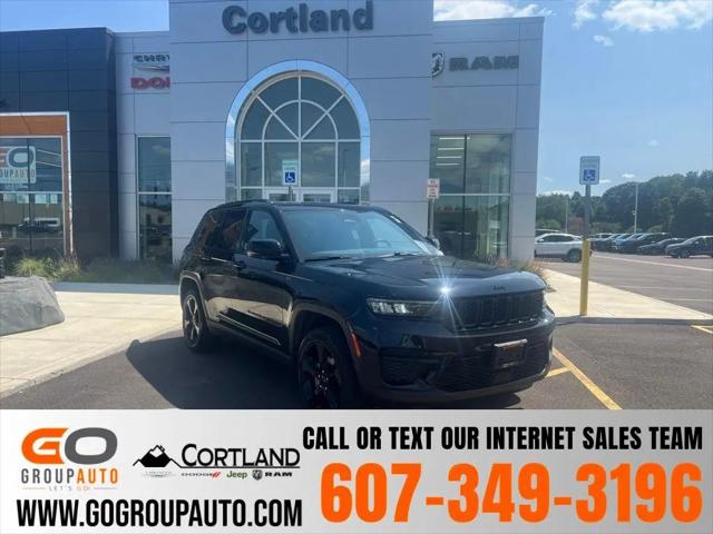 2023 Jeep Grand Cherokee Altitude 4x4 for sale in Cortland, NY