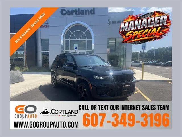 2023 Jeep Grand Cherokee Altitude 4x4 for sale in Cortland, NY