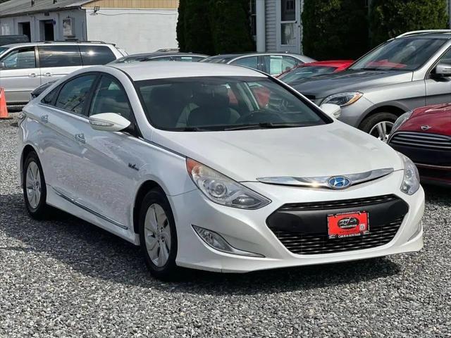 2014 Hyundai Sonata Hybrid Base for sale in Lakewood, NJ