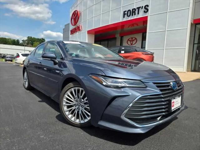 2020 Toyota Avalon Hybrid Limited for sale in North Pekin, IL