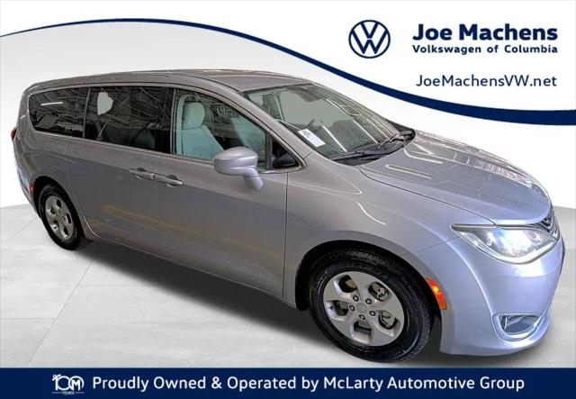 2018 Chrysler Pacifica Hybrid Touring Plus for sale in Columbia, MO