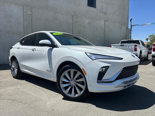 2024 Buick NV Avenir FWD for sale in Corcoran, CA