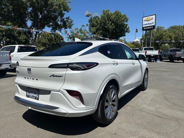 2024 Buick NV Avenir FWD