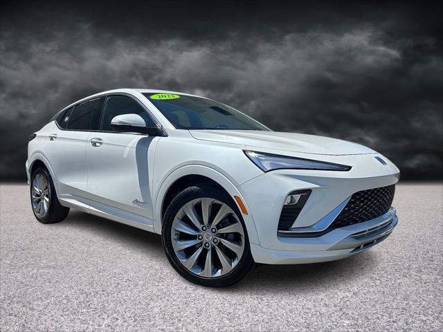2024 Buick NV Avenir FWD for sale in Corcoran, CA