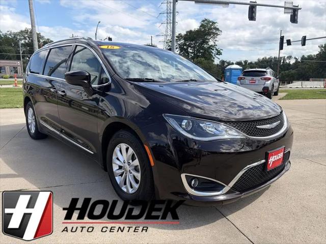 2018 Chrysler Pacifica Touring L for sale in Marion, IA
