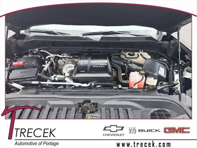 2020 Chevrolet Silverado 1500 4WD Crew Cab Short Bed RST for sale in Portage, WI