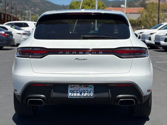2023 Porsche Macan Base
