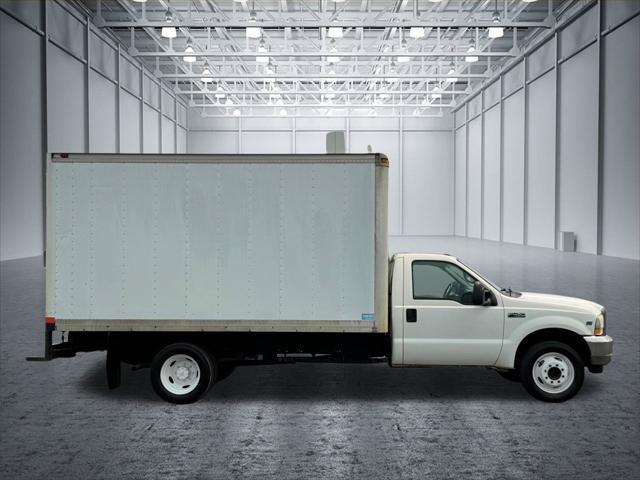 2002 Ford F-450 DRW