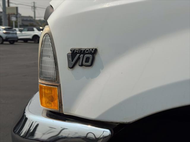 2002 Ford F-450 DRW