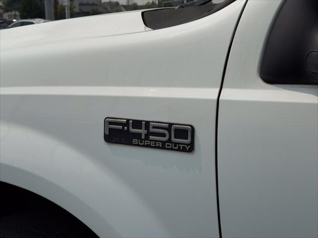 2002 Ford F-450 DRW