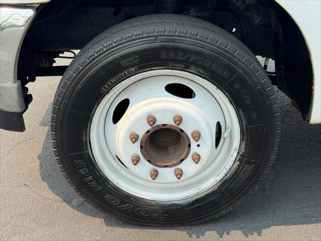 2002 Ford F-450 DRW