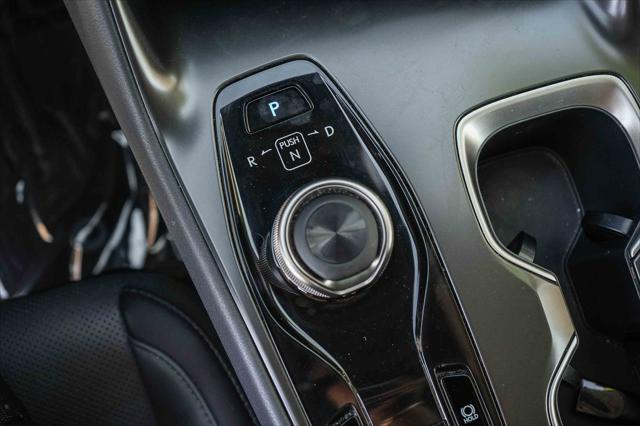 2024 Lexus 300 Premium