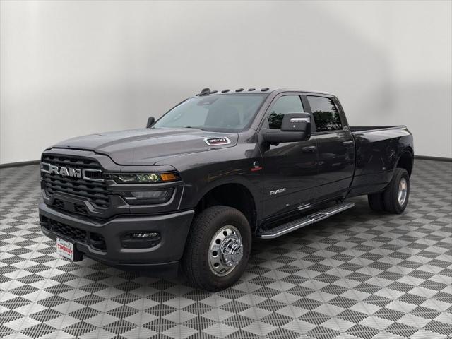 2027 RAM Ram 3500 RAM 3500 BIG HORN CREW CAB 4X4 8 BOX 2027 RAM Ram 3500 RAM 3500 BIG HORN CREW CAB 4X4 8 BOX