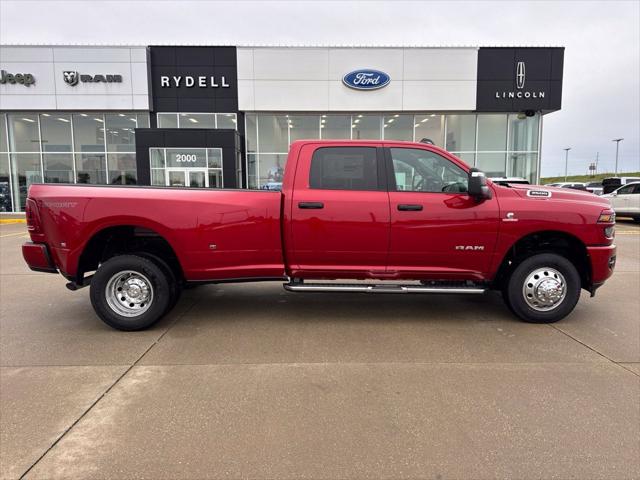 2027 RAM Ram 3500 RAM 3500 BIG HORN CREW CAB 4X4 8 BOX