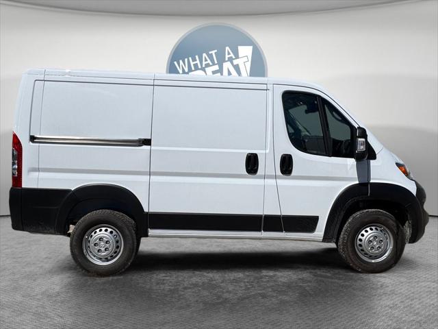 2027 RAM ProMaster Cargo Van Tradesman
