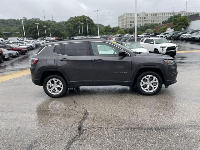 2024 Jeep Compass Latitude 4x4
