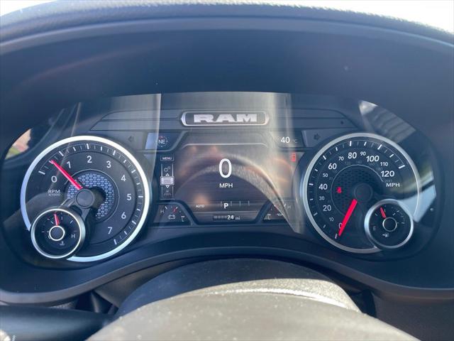 2026 Ram 1500 Big Horn Crew Cab 4x4 5'7" Box