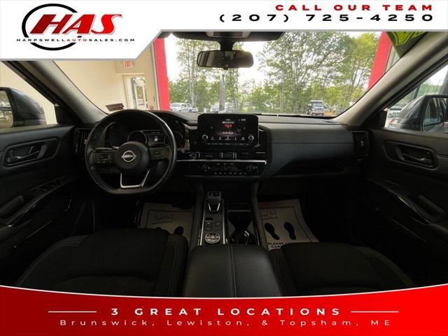 2023 Nissan Pathfinder SV 4WD