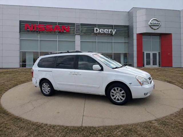 2006 Kia Sedona LX for sale in Dubuque, IA