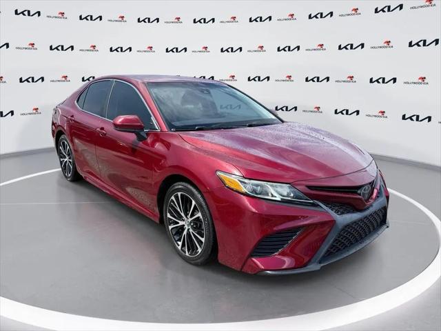 2018 Toyota Camry SE for sale in Hollywood, FL