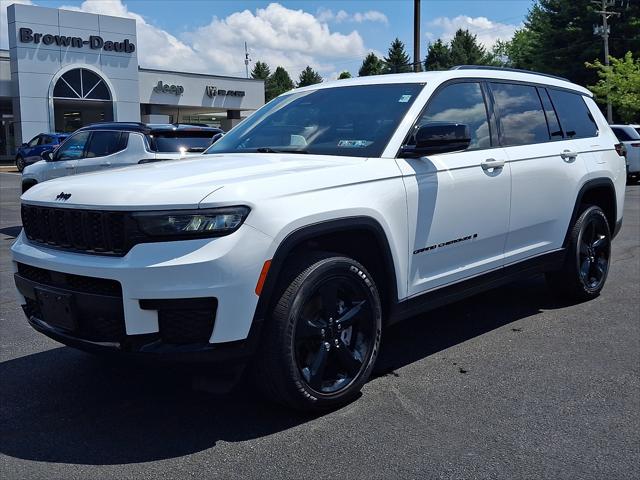 2023 Jeep Grand Cherokee L Altitude 4x4