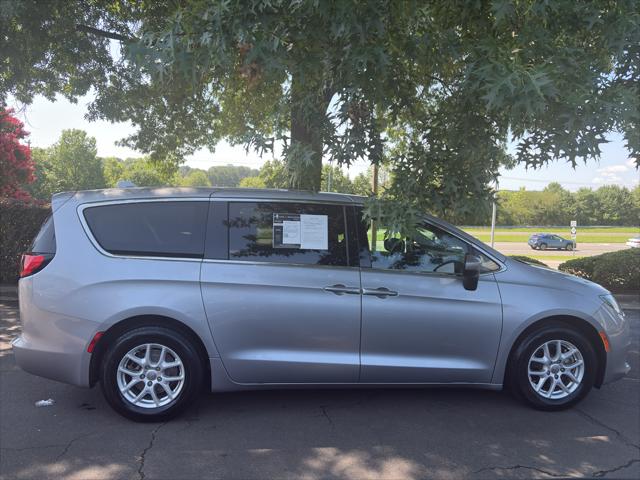 2017 Chrysler Pacifica LX