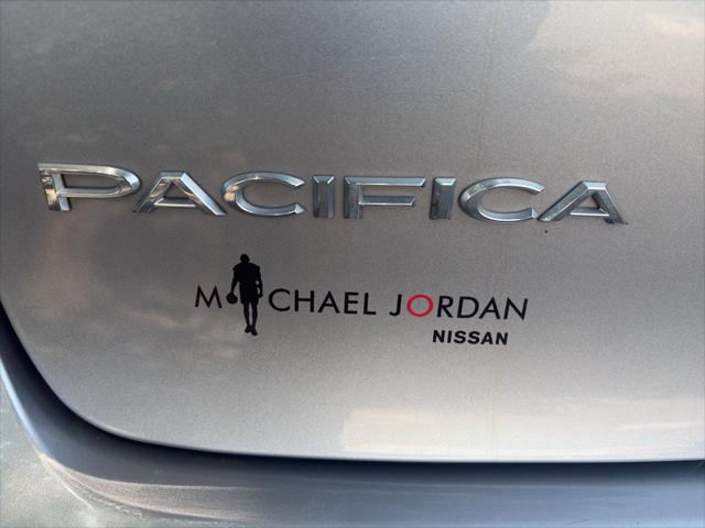 2017 Chrysler Pacifica LX