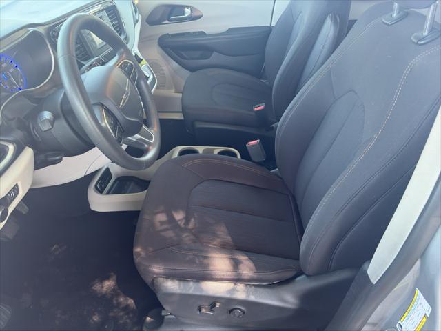 2017 Chrysler Pacifica LX