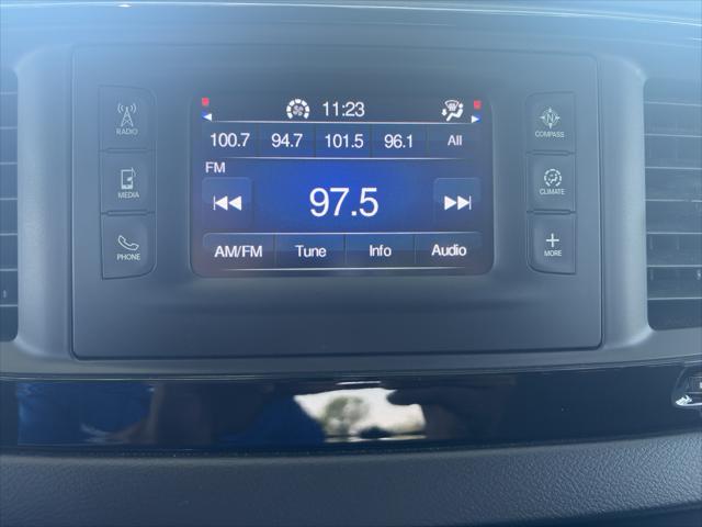 2017 Chrysler Pacifica LX