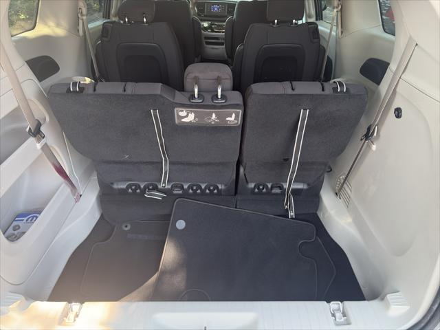 2017 Chrysler Pacifica LX