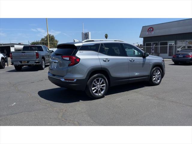 2024 GMC Terrain FWD SLT