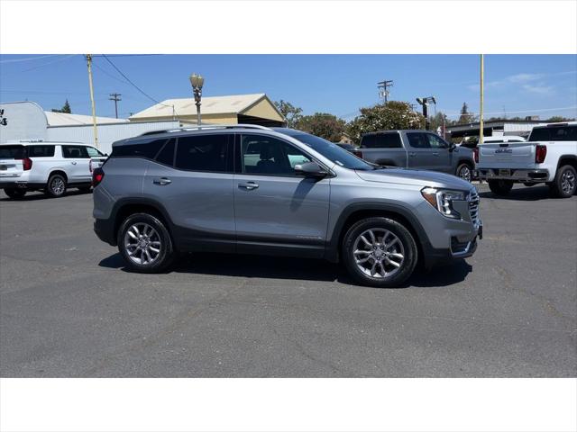 2024 GMC Terrain FWD SLT