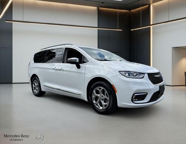 2023 Chrysler Pacifica Limited AWD