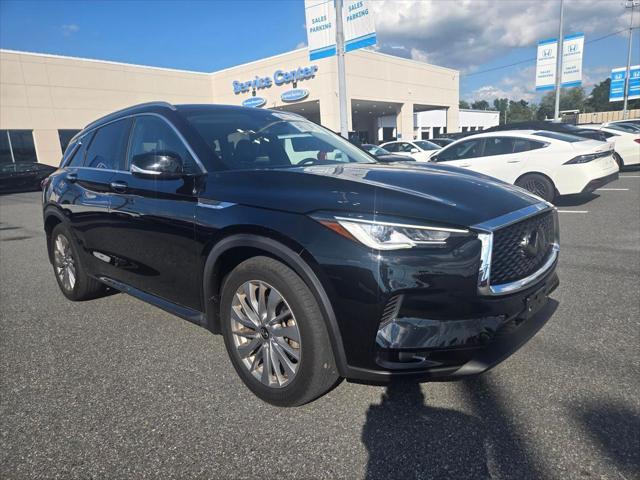 2023 INFINITI QX50 LUXE AWD 2023 INFINITI QX50 LUXE AWD