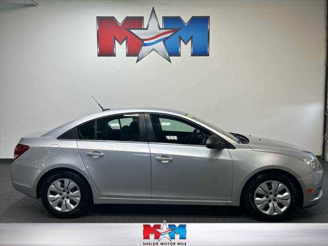 2012 Chevrolet Cruze LS 2012 Chevrolet Cruze LS