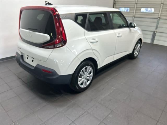 2022 Kia Soul LX 2022 Kia Soul LX
