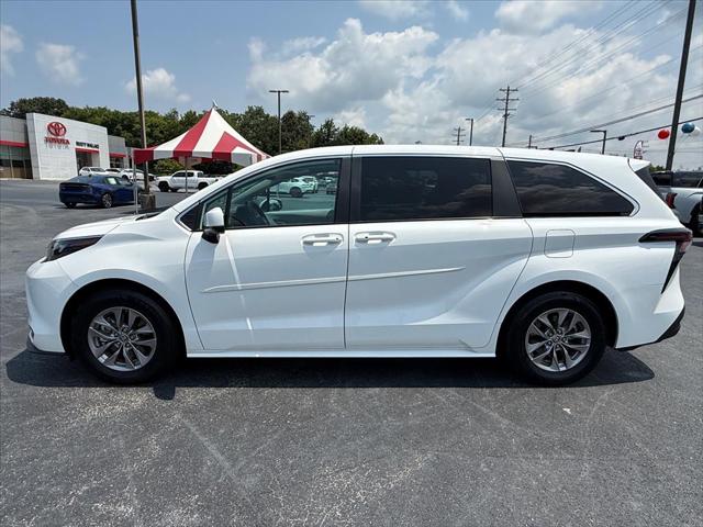 2025 Toyota Sienna LE for sale in Morristown, TN