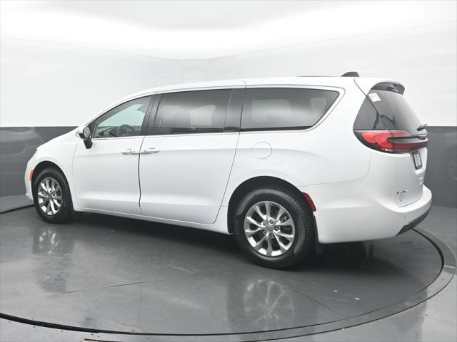 2023 Chrysler Pacifica Touring L AWD