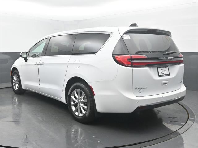 2023 Chrysler Pacifica Touring L AWD