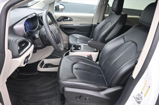 2023 Chrysler Pacifica Touring L AWD